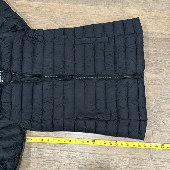 Women’s Calvin Klein Small Premium Down Puffer Jacket - Picture 7 of 10